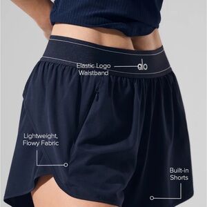 ALO Yoga Women's Navy Athletic Shorts